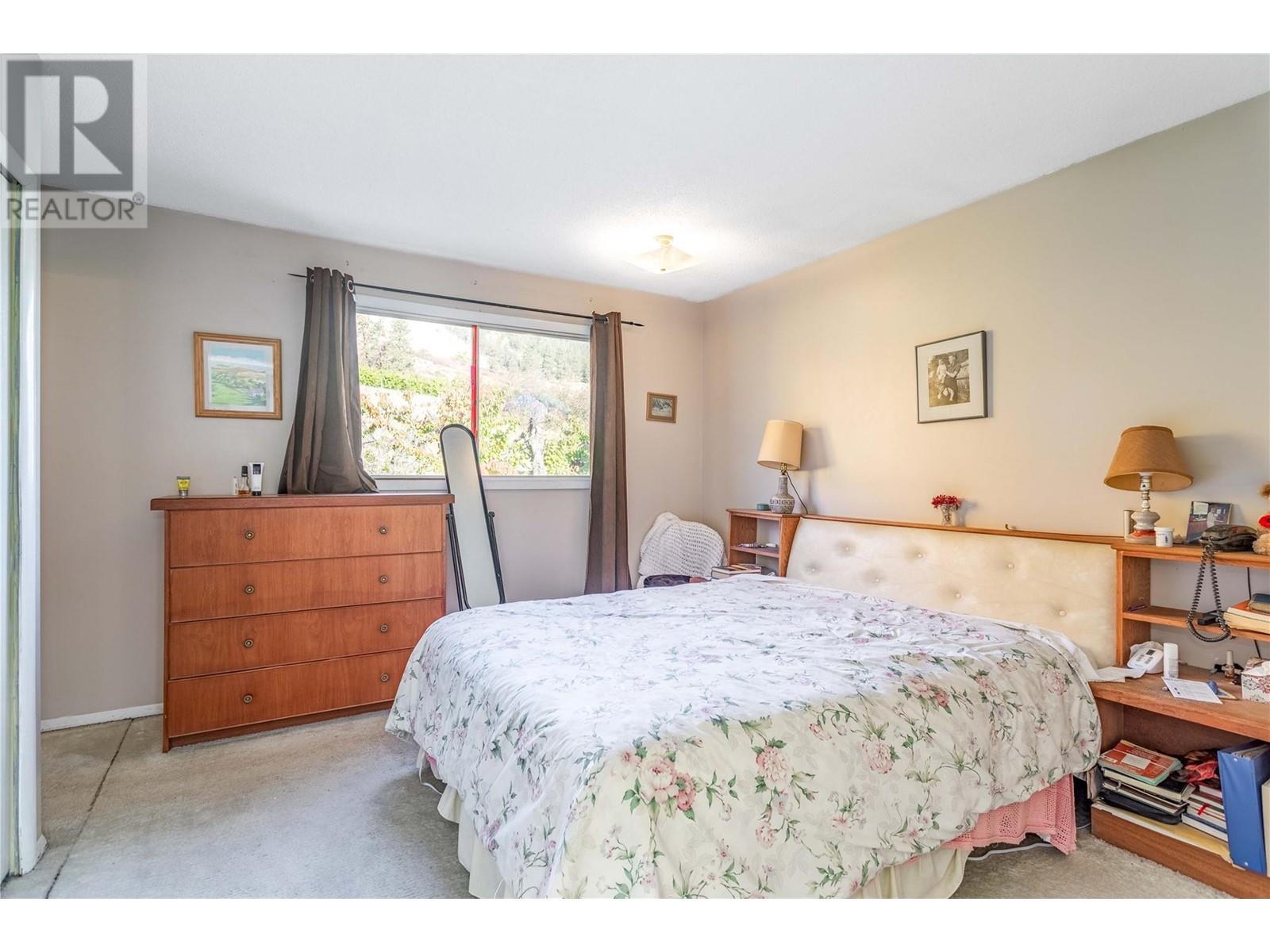 15370 Old Mission Road. Lake Country, British Columbia