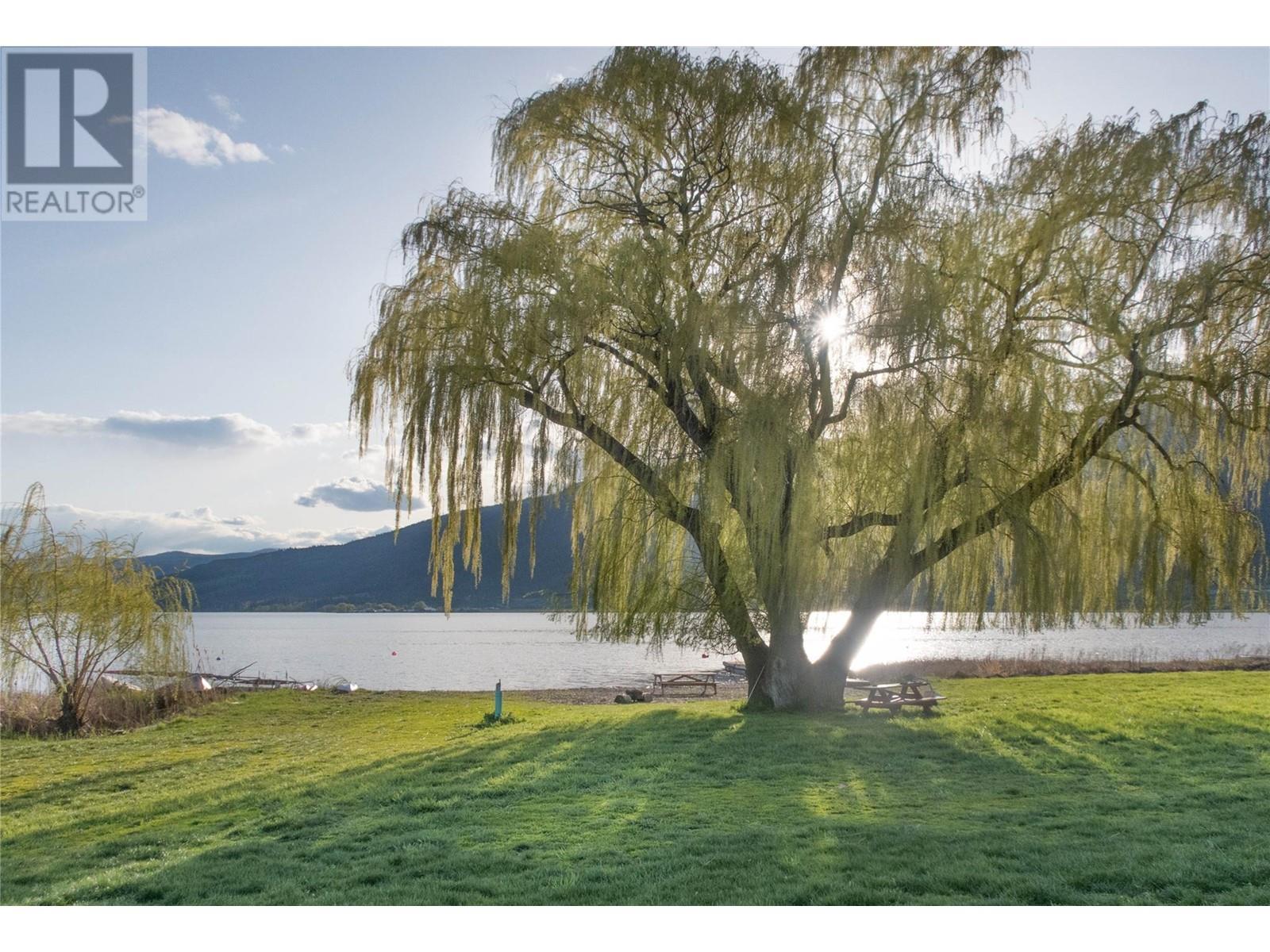 67 Antoine Road Unit# 111. Vernon, British Columbia