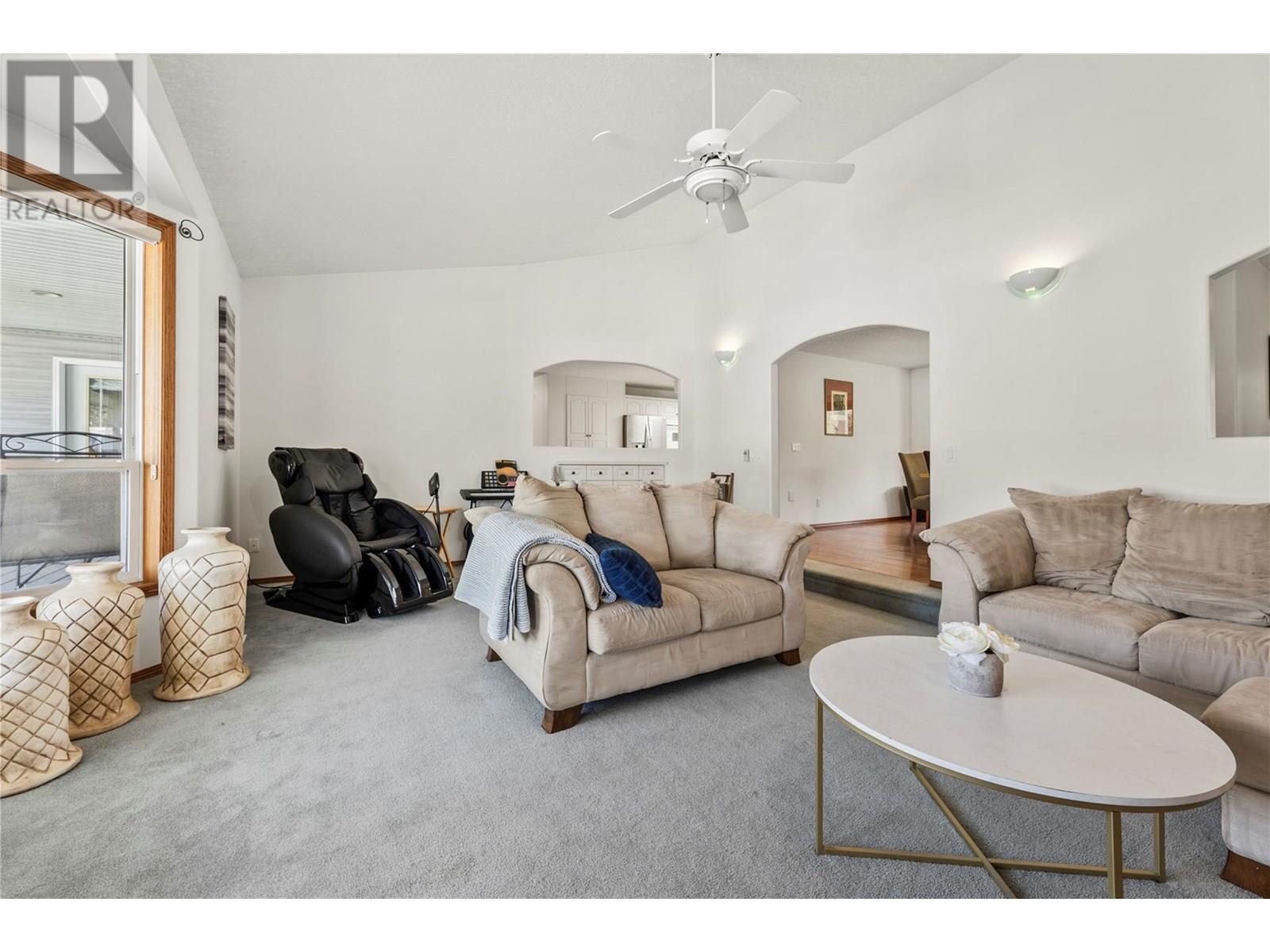 2201 50th Street. Salmon Arm, British Columbia