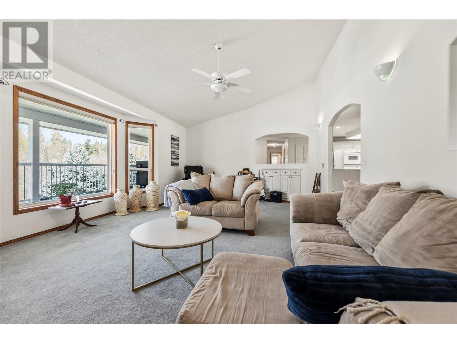 2201 50th Street. Salmon Arm, British Columbia