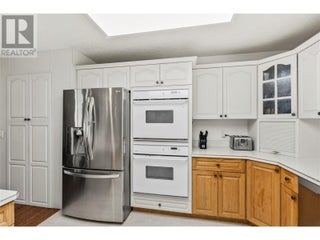 2201 50th Street. Salmon Arm, British Columbia