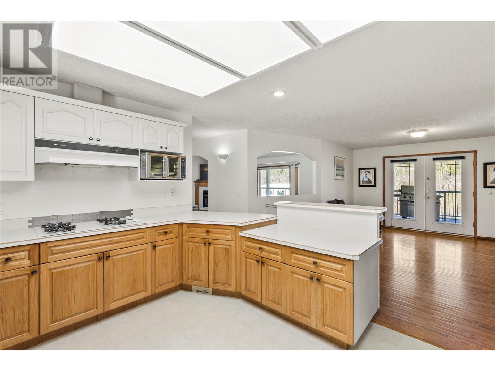 2201 50th Street. Salmon Arm, British Columbia