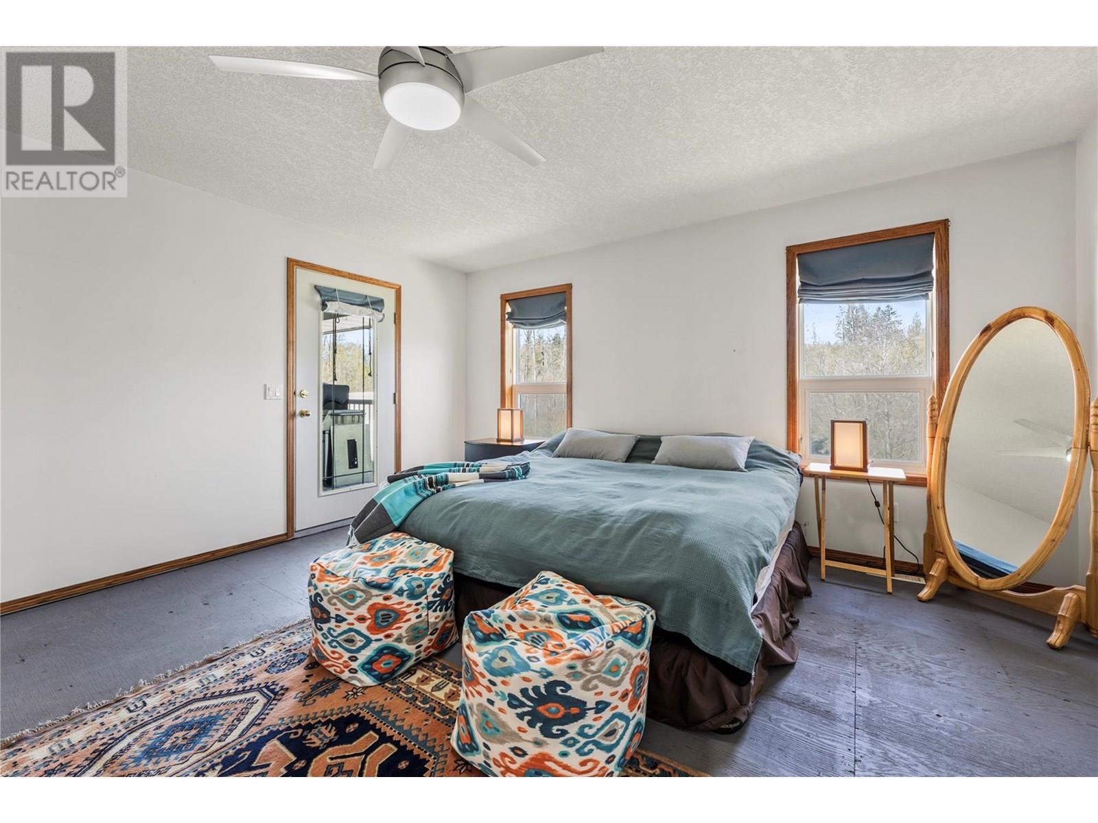 2201 50th Street. Salmon Arm, British Columbia