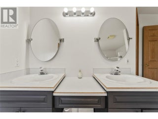 2201 50th Street. Salmon Arm, British Columbia