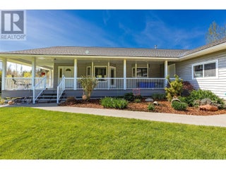 2201 50th Street. Salmon Arm, British Columbia