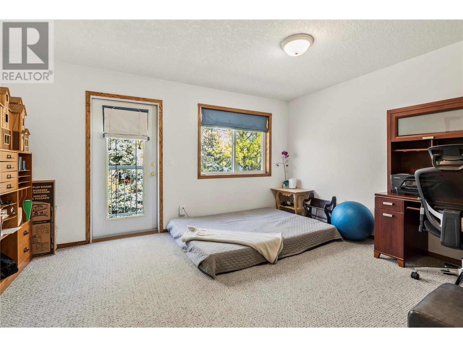 2201 50th Street. Salmon Arm, British Columbia