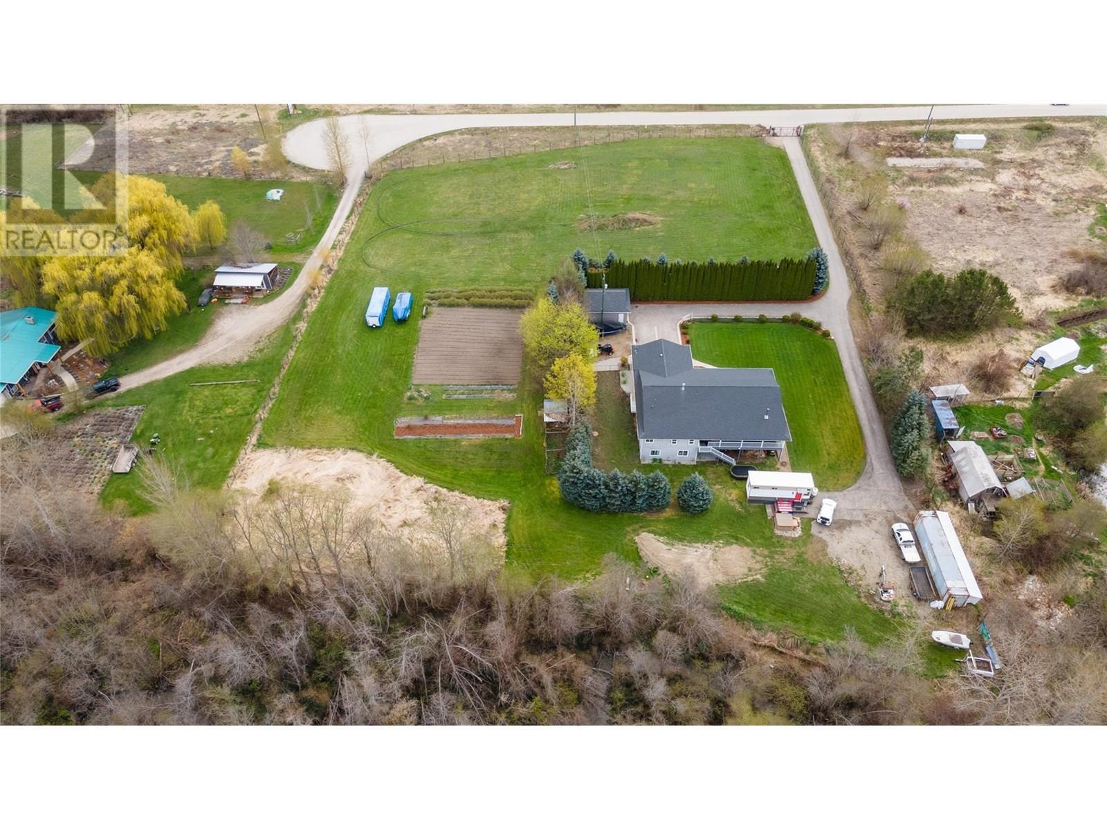 2201 50th Street. Salmon Arm, British Columbia