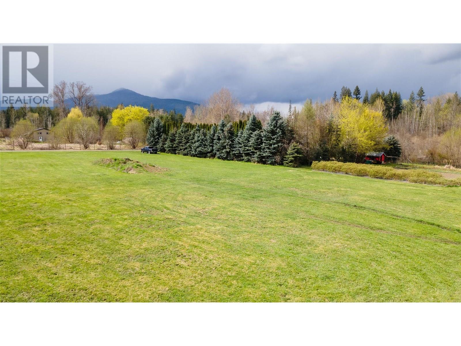 2201 50th Street. Salmon Arm, British Columbia