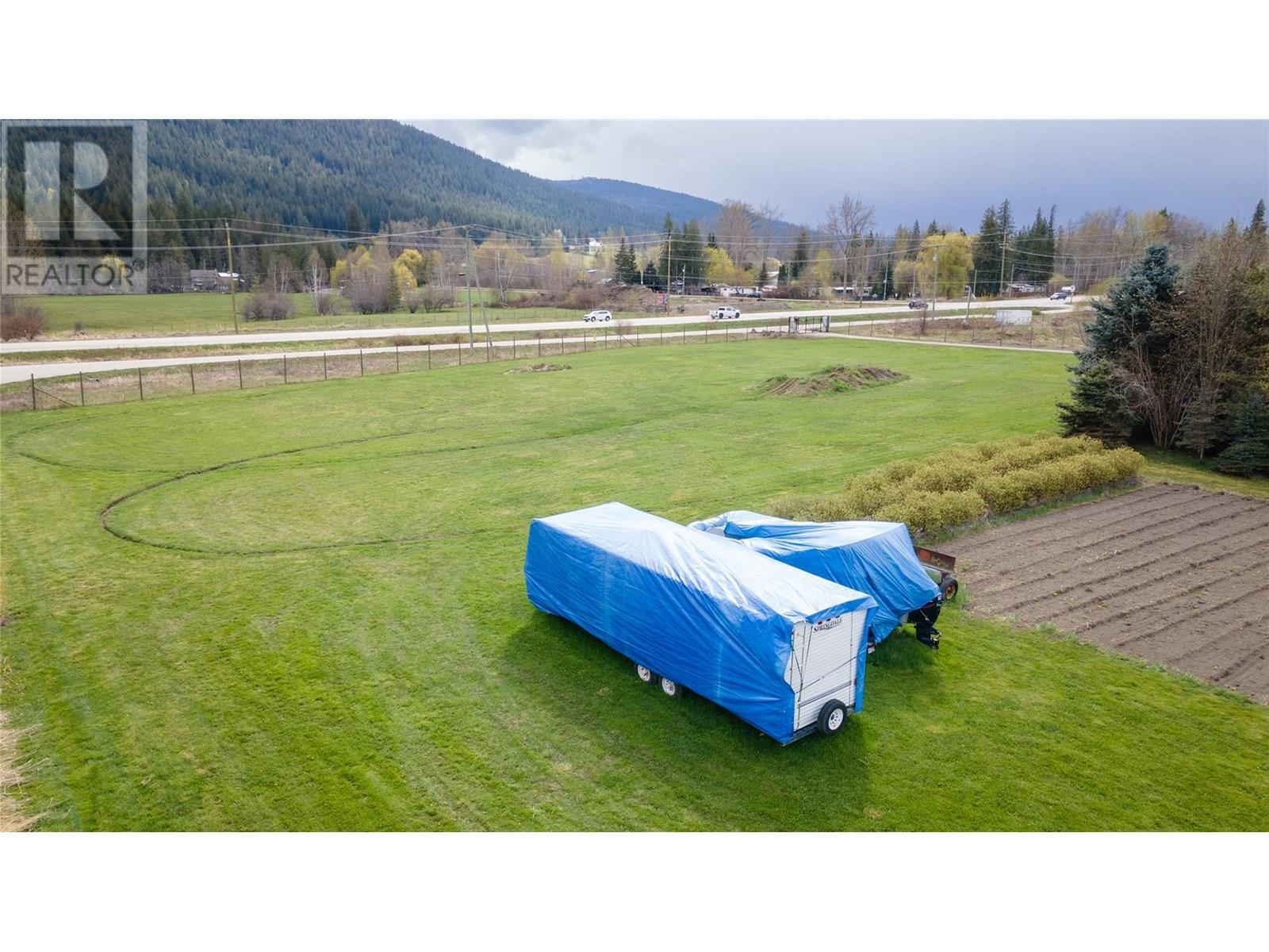 2201 50th Street. Salmon Arm, British Columbia