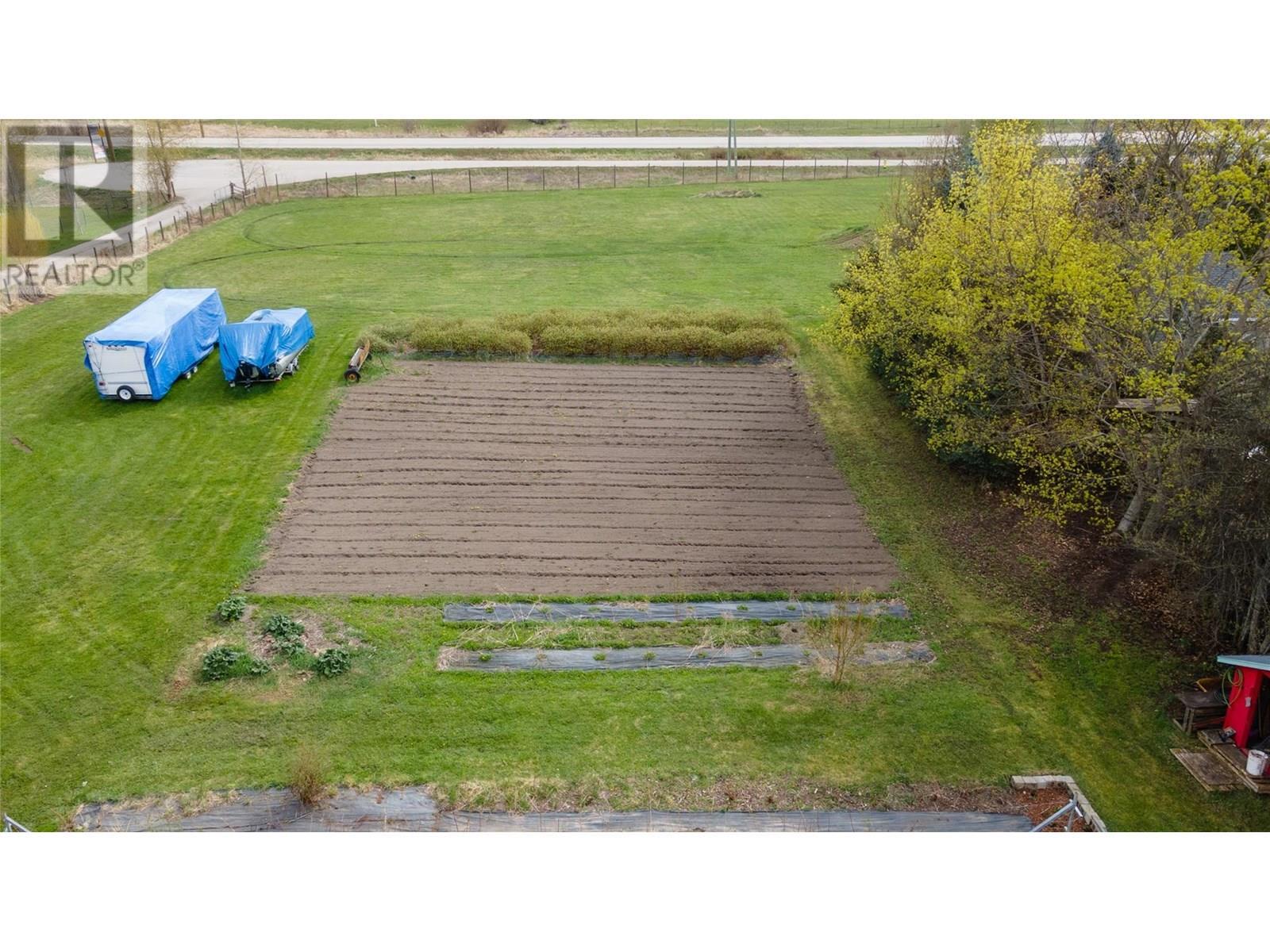 2201 50th Street. Salmon Arm, British Columbia