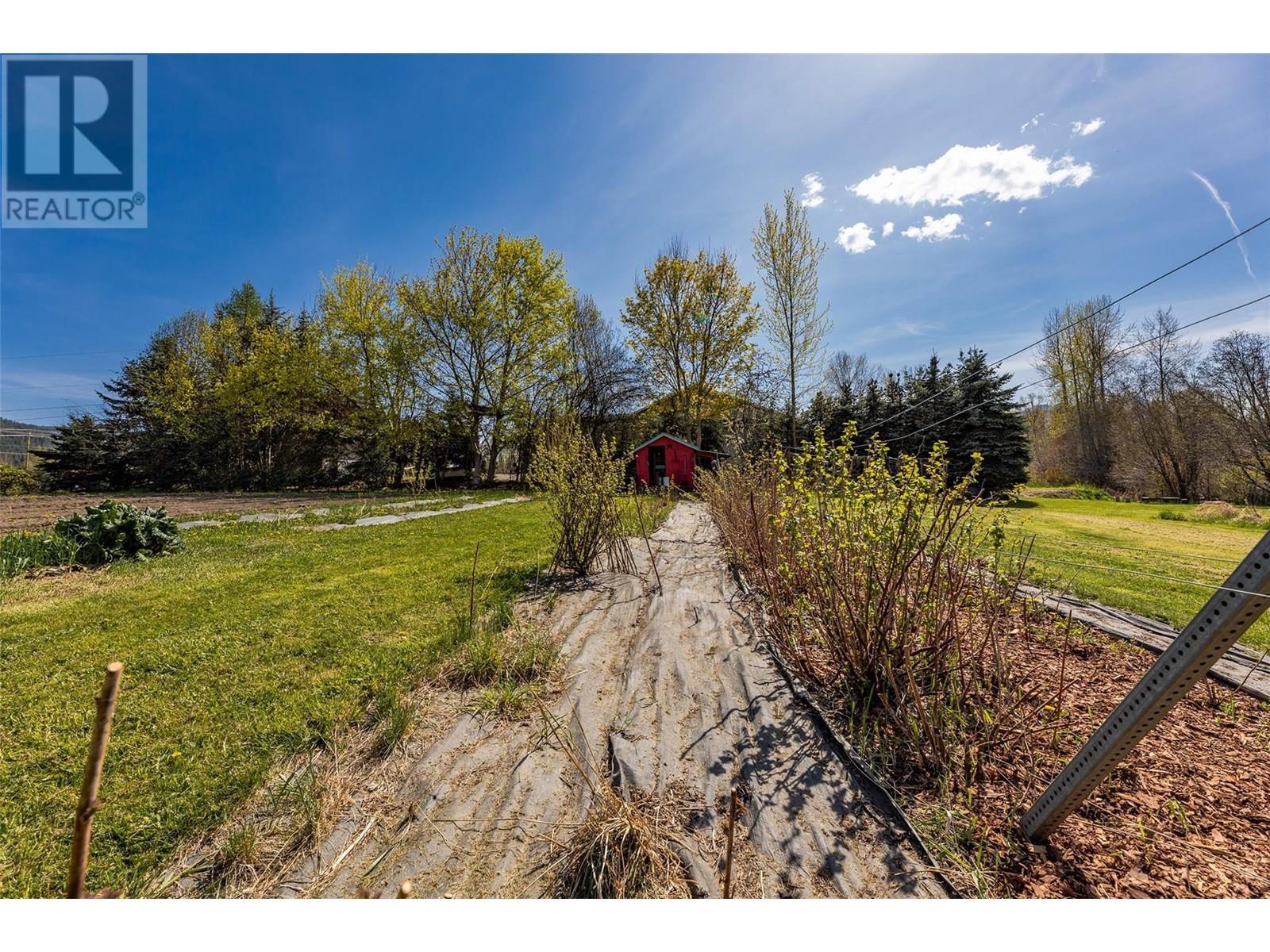 2201 50th Street. Salmon Arm, British Columbia