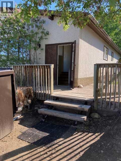 10335 110 Avenue, Peace River