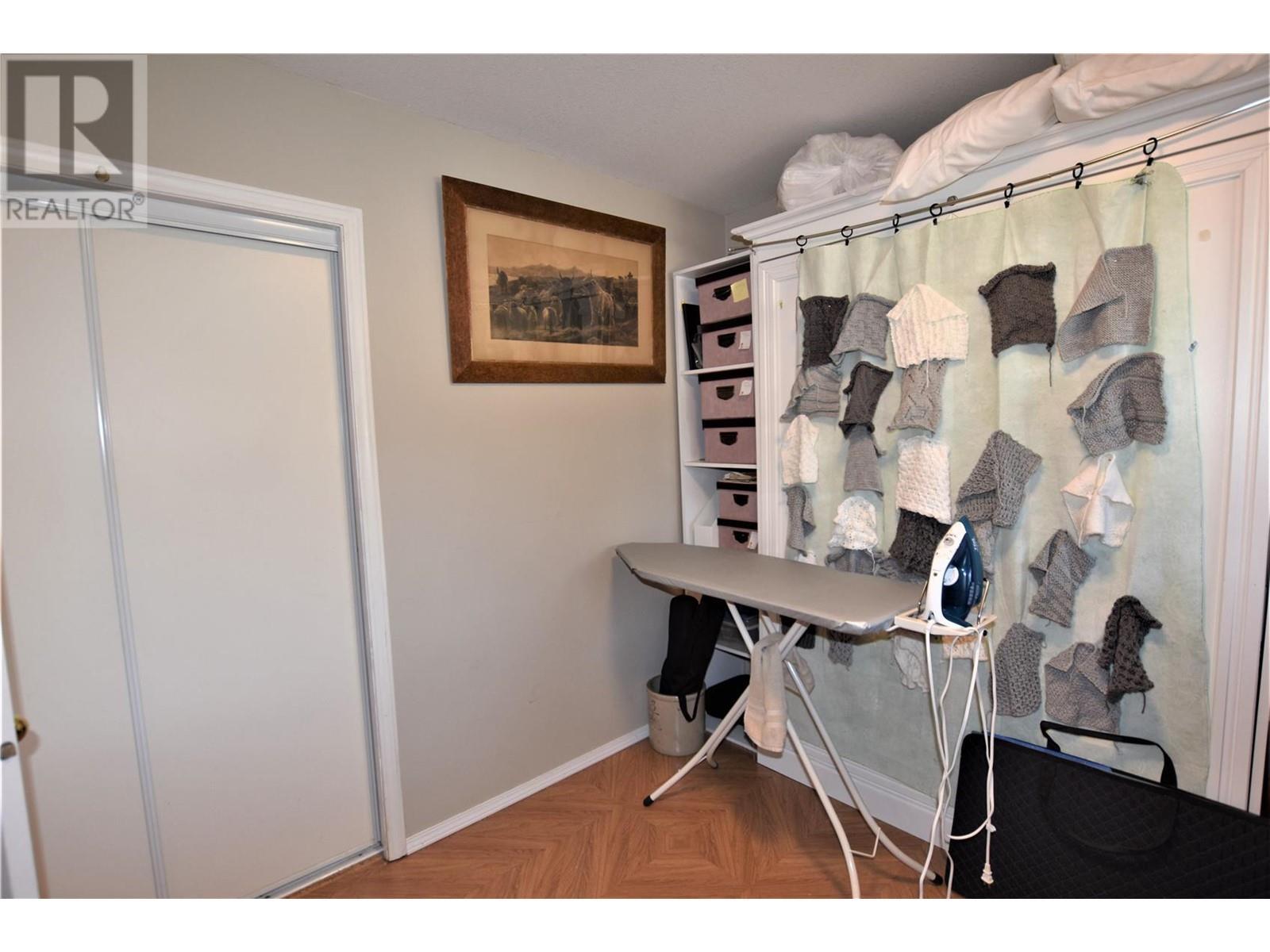 450 Ibis Avenue. Vernon, British Columbia