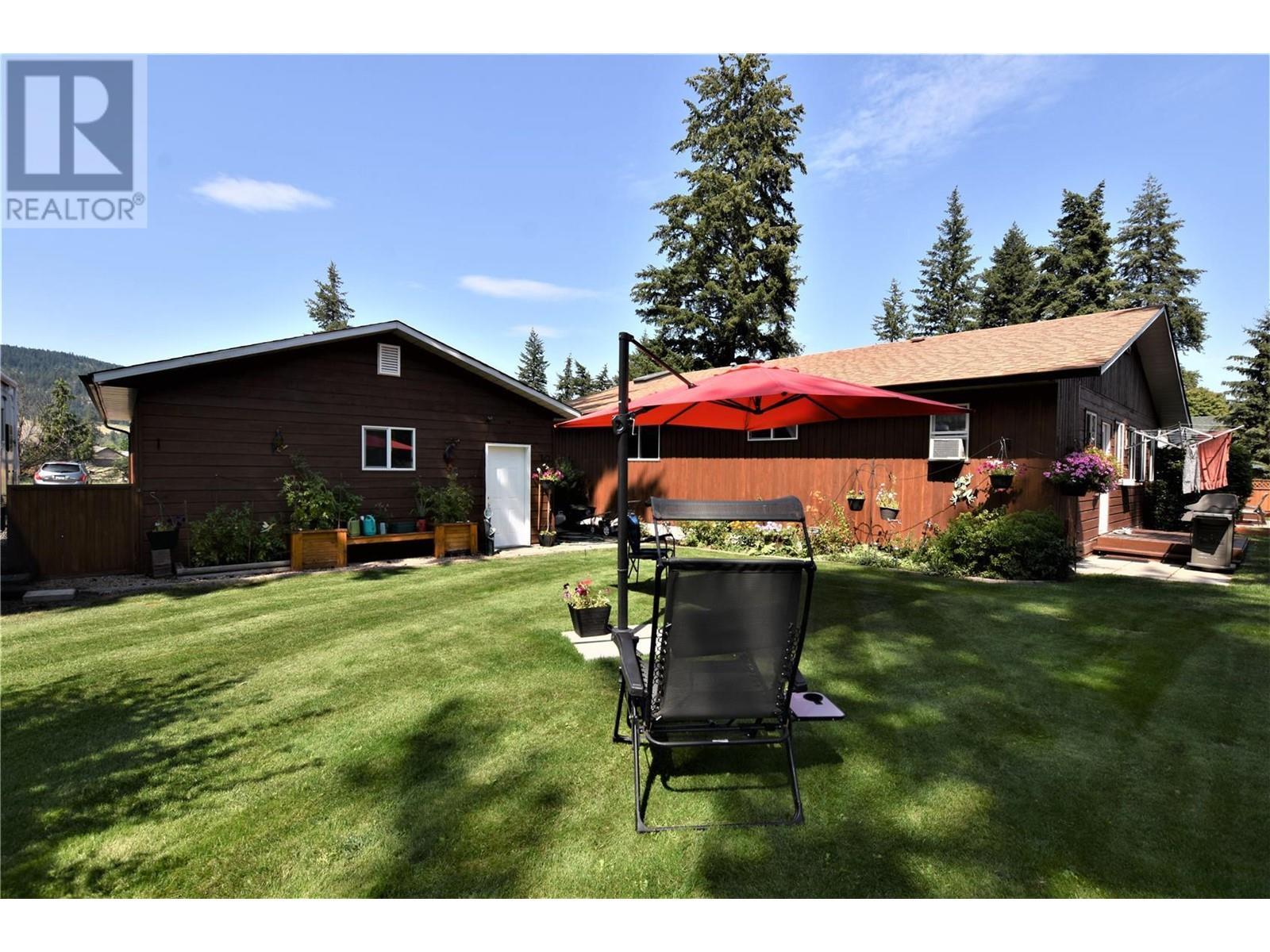 450 Ibis Avenue. Vernon, British Columbia