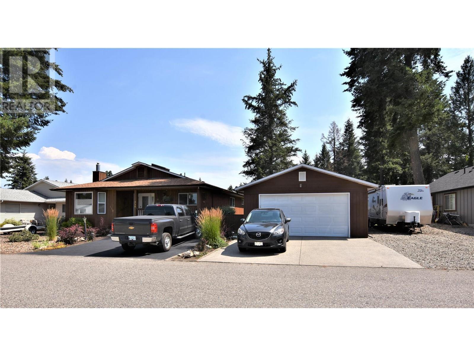 450 Ibis Avenue. Vernon, British Columbia