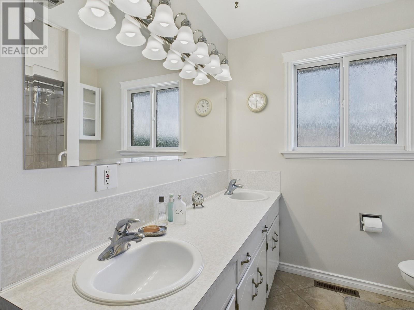 6012 107th Street. Osoyoos, British Columbia