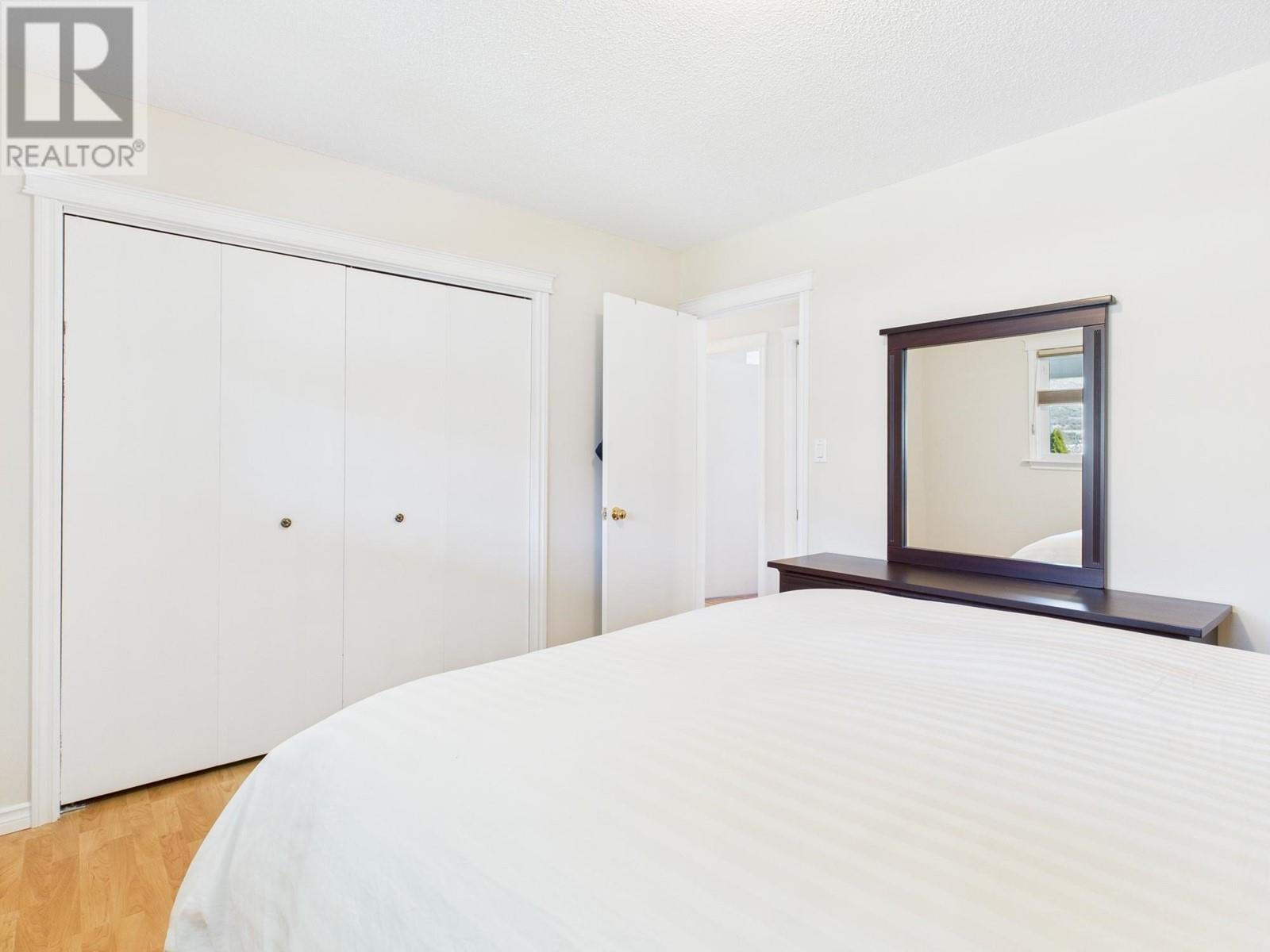 6012 107th Street. Osoyoos, British Columbia