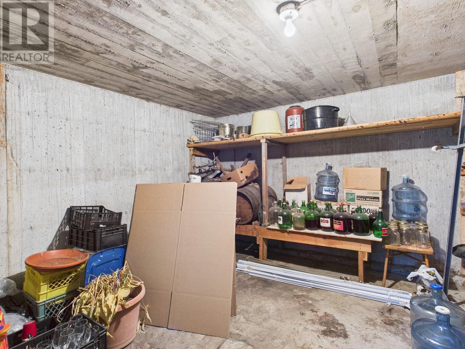 6012 107th Street. Osoyoos, British Columbia