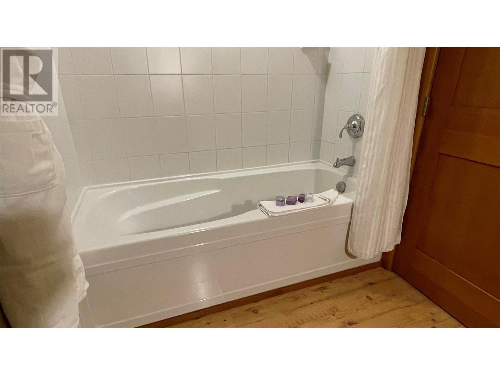 105 Village Centre Court Unit# 126. Vernon, British Columbia