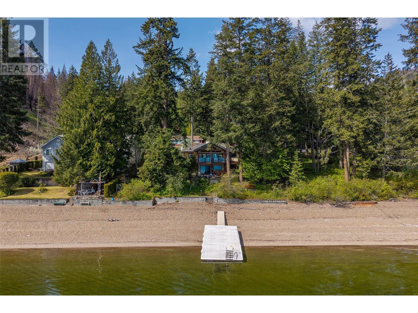 4498 Squilax-anglemont Road Unit# 3. Scotch Creek, British Columbia