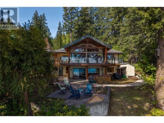4498 Squilax-anglemont Road Unit# 3. Scotch Creek, British Columbia