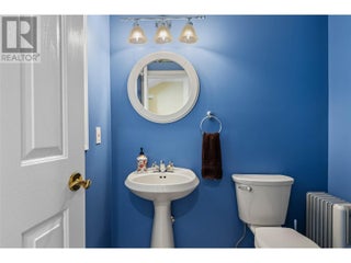 4498 Squilax-anglemont Road Unit# 3. Scotch Creek, British Columbia