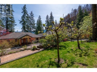 4498 Squilax-anglemont Road Unit# 3. Scotch Creek, British Columbia