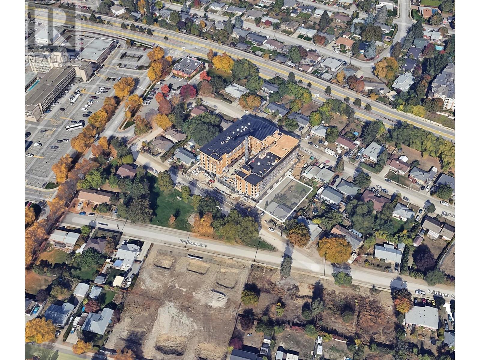 1294 Devonshire Avenue. Kelowna, British Columbia