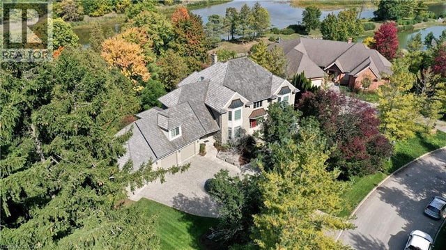 338 River Oak Place, Waterloo