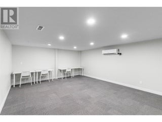 345 Dougall Road N Unit# 210. Kelowna, British Columbia