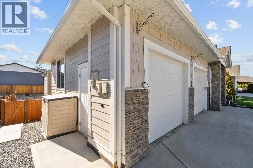 1321 24 Street Se. Salmon Arm, British Columbia