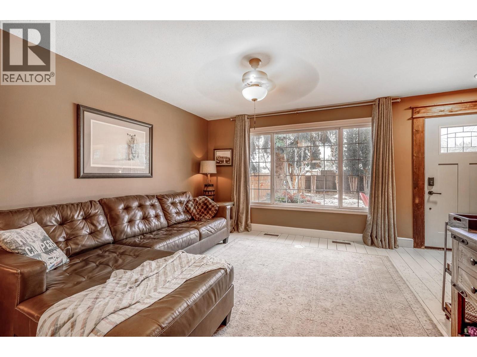 3120 Woodsdale Road. Lake Country, British Columbia