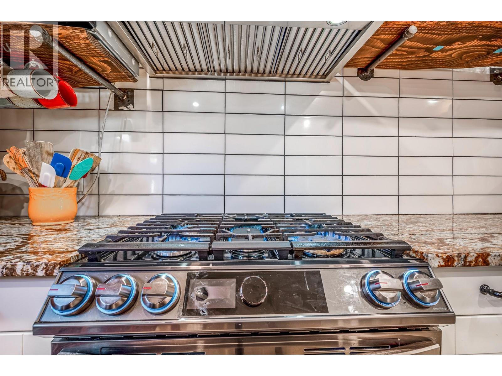 3120 Woodsdale Road. Lake Country, British Columbia