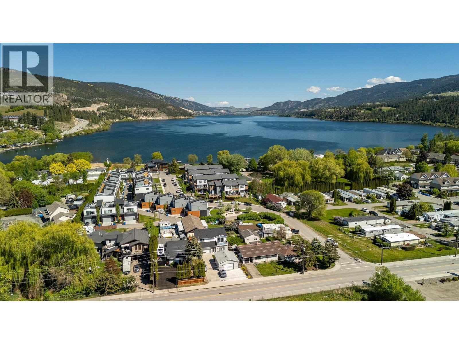 3120 Woodsdale Road. Lake Country, British Columbia