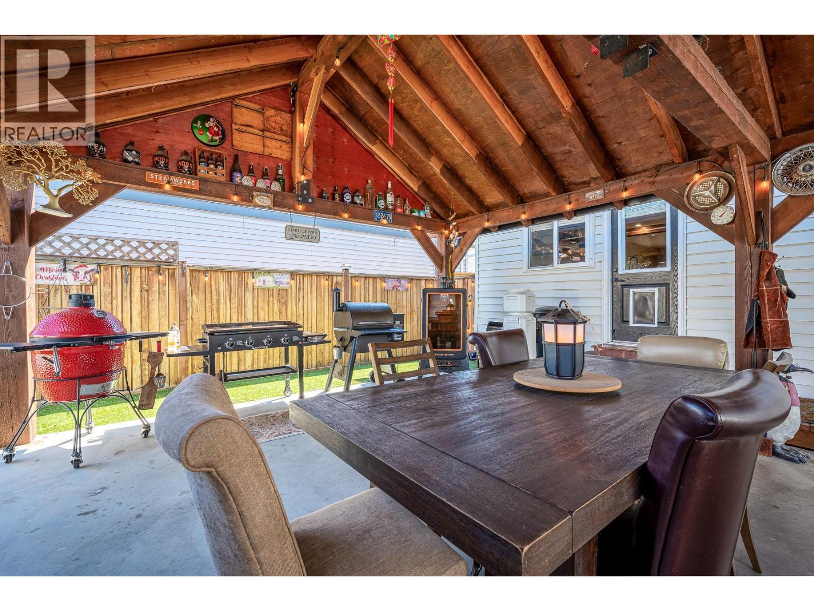 3120 Woodsdale Road. Lake Country, British Columbia