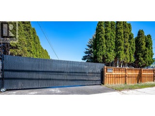 3120 Woodsdale Road. Lake Country, British Columbia