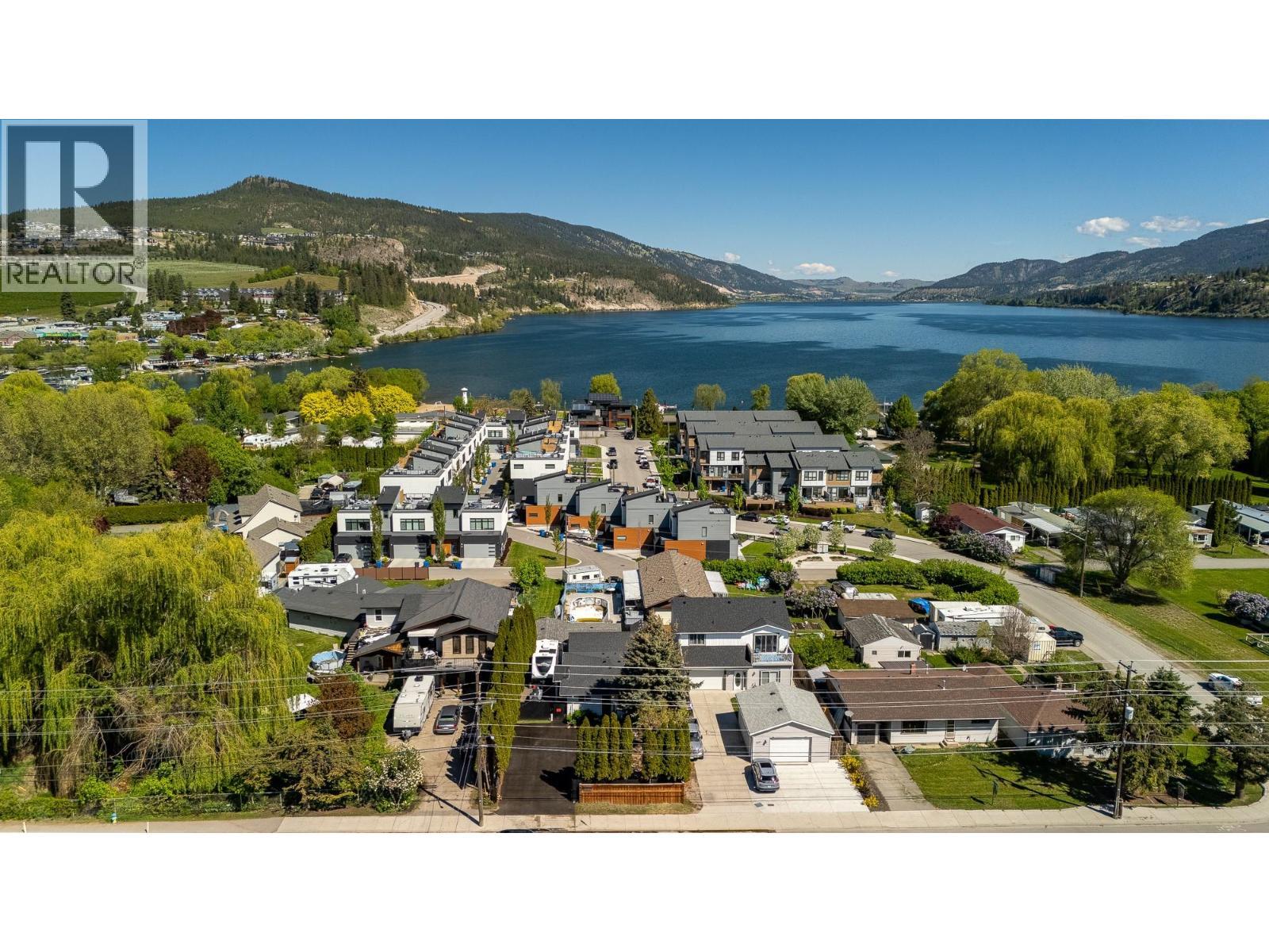 3120 Woodsdale Road. Lake Country, British Columbia