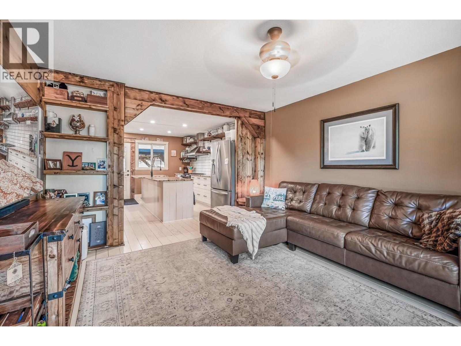 3120 Woodsdale Road. Lake Country, British Columbia