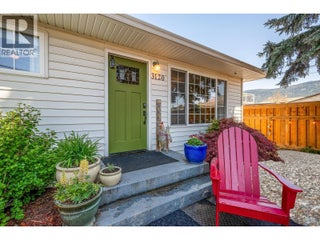 3120 Woodsdale Road. Lake Country, British Columbia