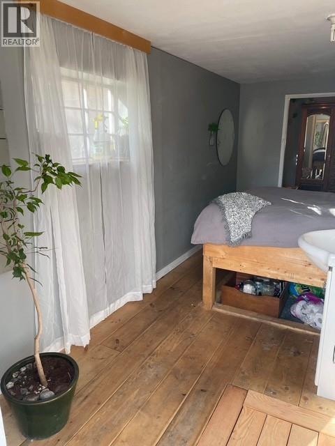 9704 Julia Street. Summerland, British Columbia