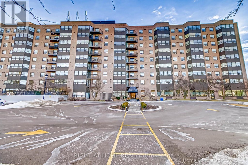 417 - 2 Raymerville Drive, Markham (raymerville)