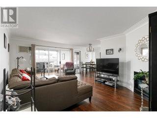 1055 Lawrence Avenue Unit# 202. Kelowna, British Columbia