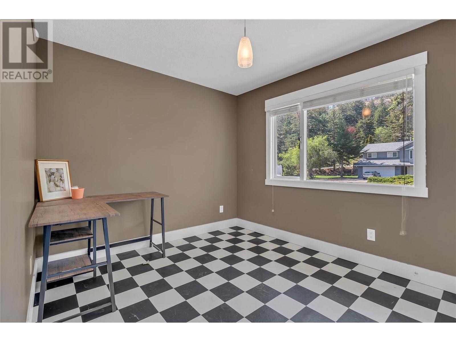 1623 Blackwood Drive. West Kelowna, British Columbia