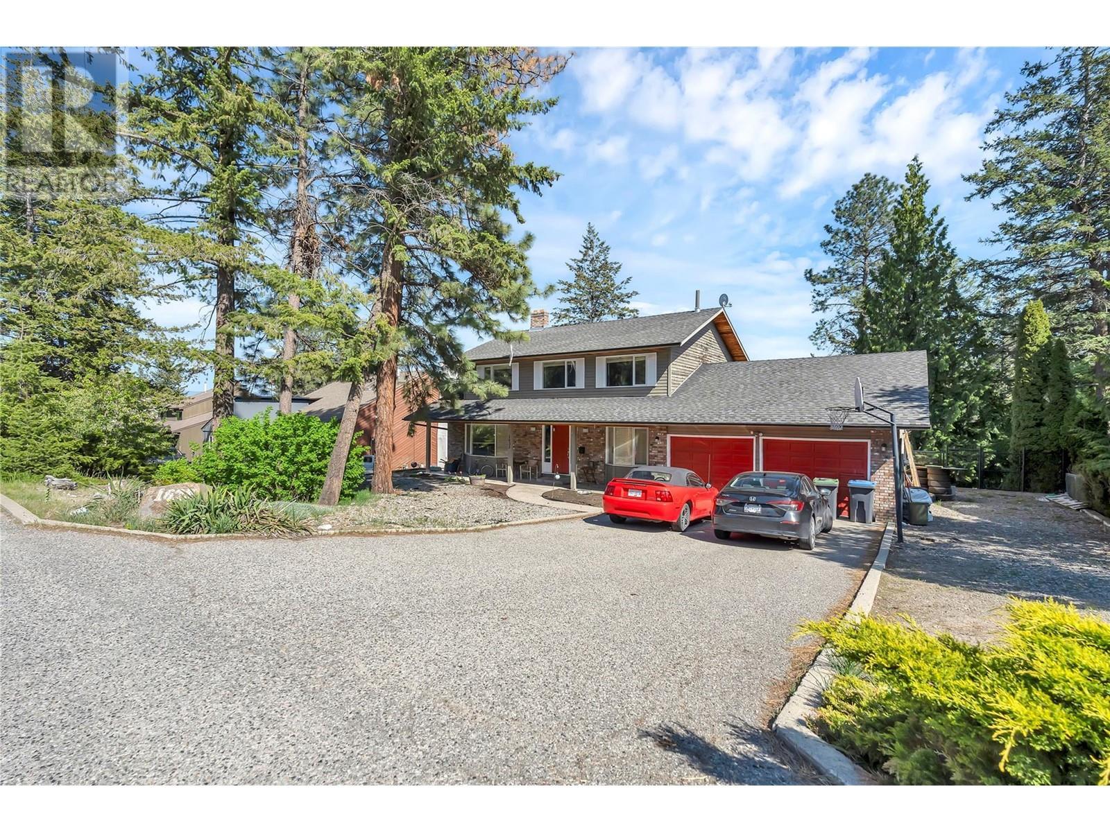 1623 Blackwood Drive. West Kelowna, British Columbia