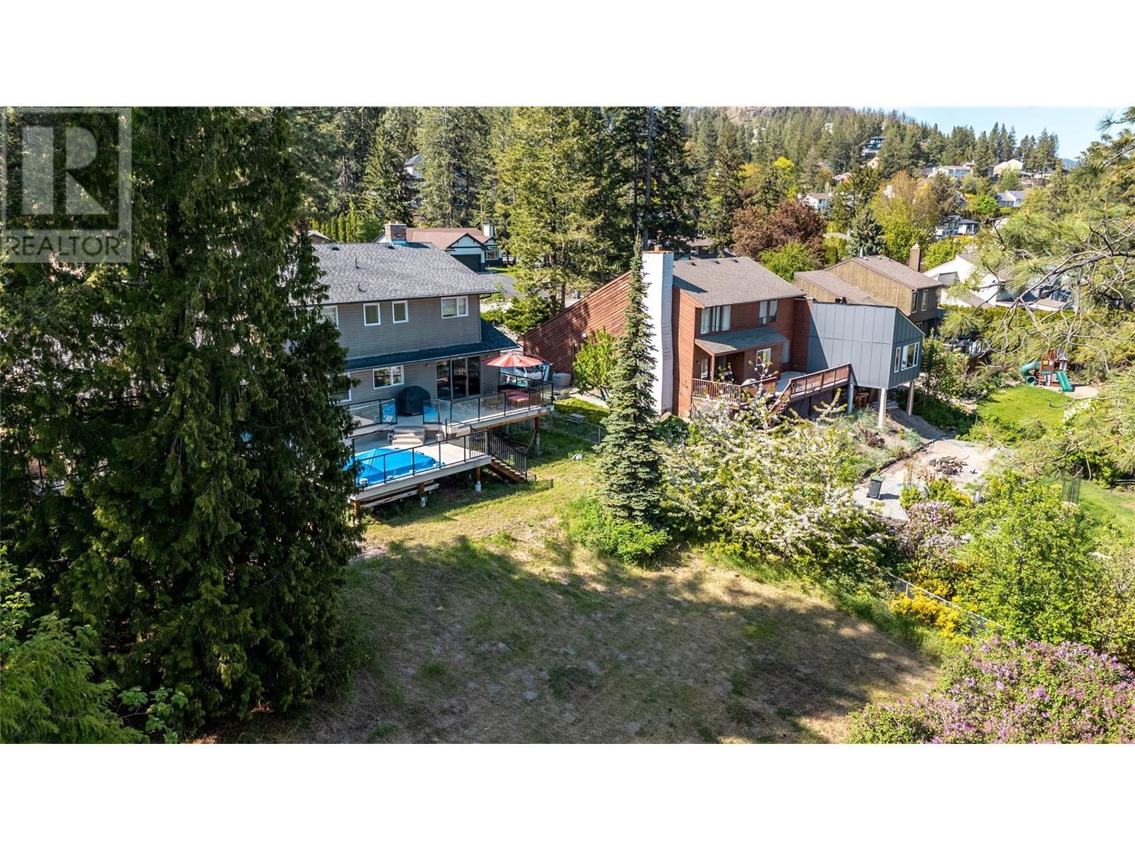 1623 Blackwood Drive. West Kelowna, British Columbia