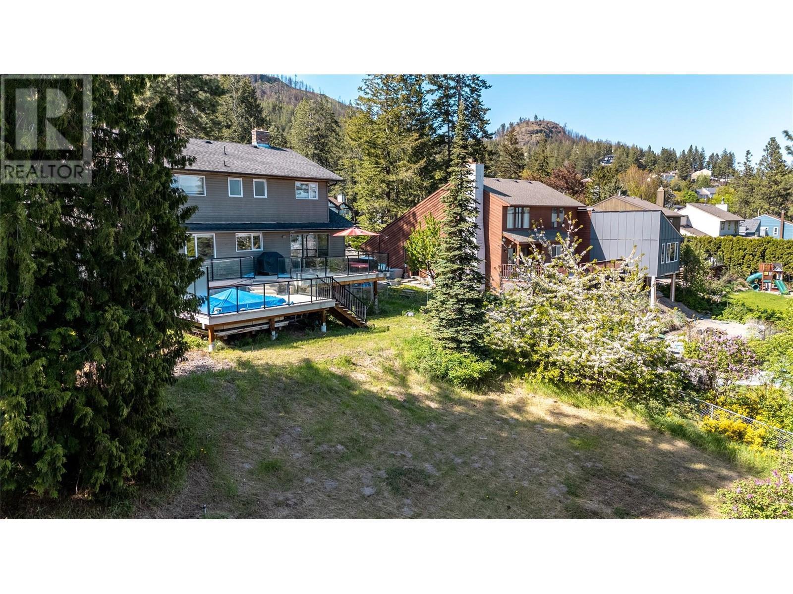 1623 Blackwood Drive. West Kelowna, British Columbia