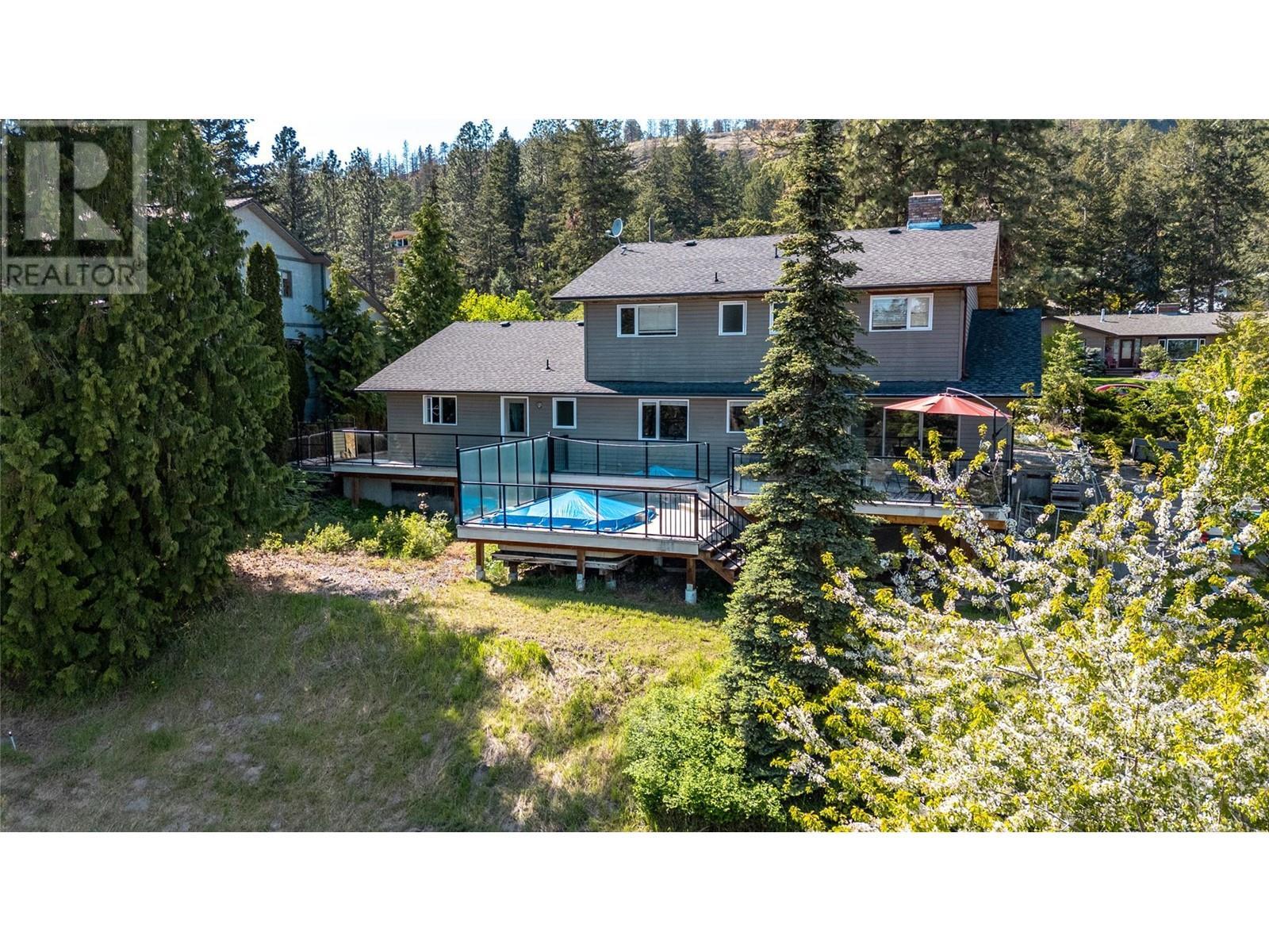 1623 Blackwood Drive. West Kelowna, British Columbia