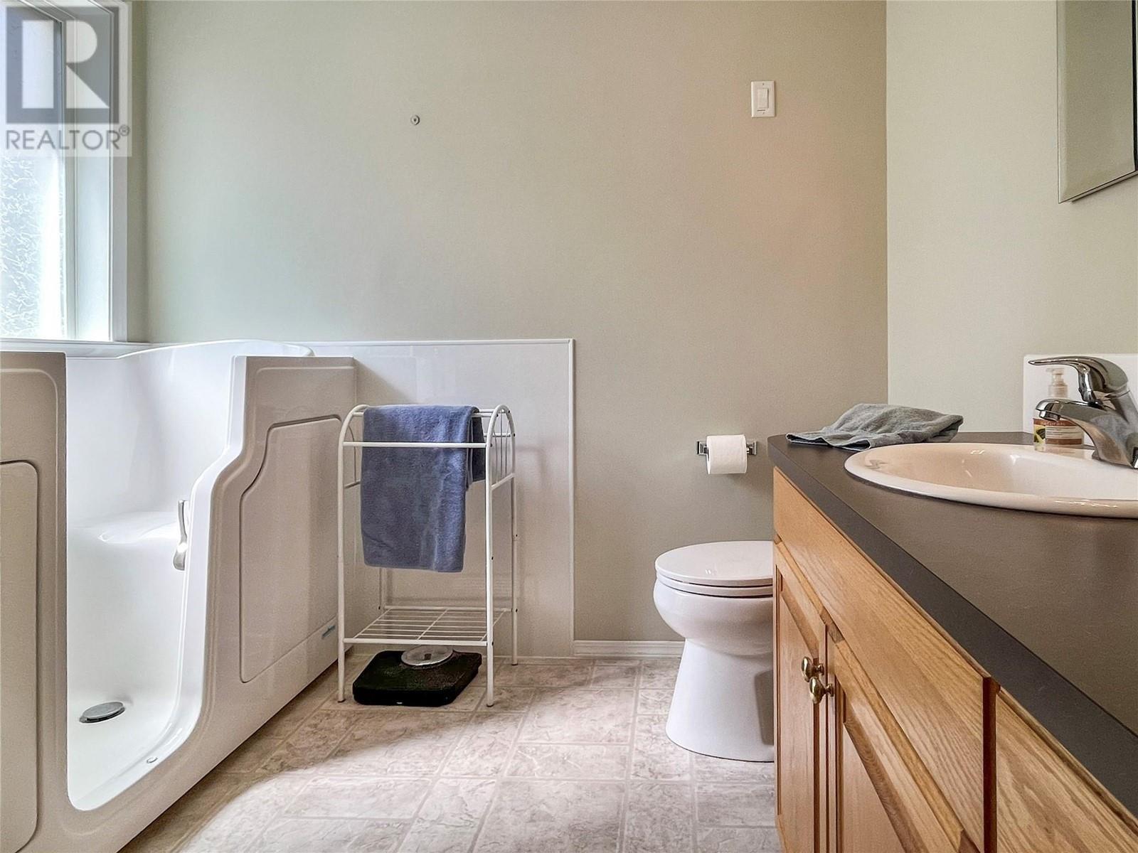 9400 115th Street Unit# 52. Osoyoos, British Columbia