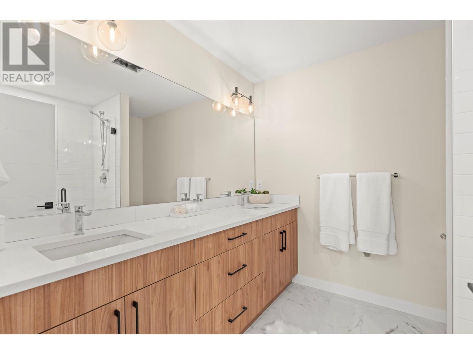 3907 26 Street Unit# 2. Vernon, British Columbia