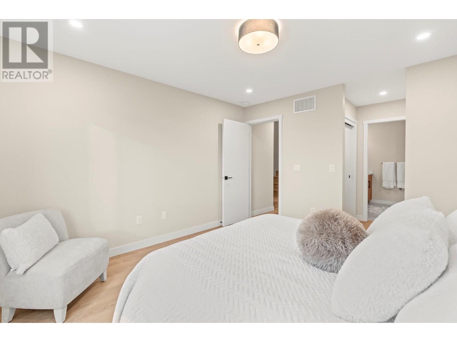 3907 26 Street Unit# 2. Vernon, British Columbia